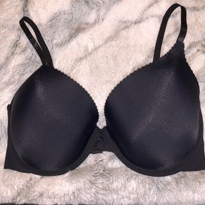 NWOT Venus everyday t-shirt push up bra 34B